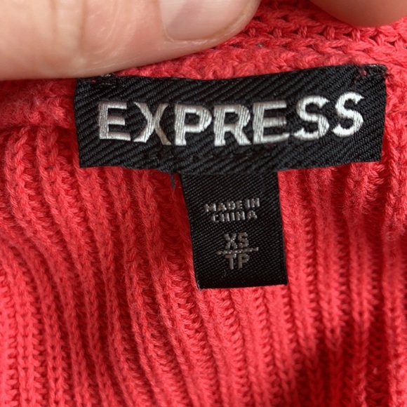 Express Coral Tunic Sweater, Size XS - Picture 4 of 6